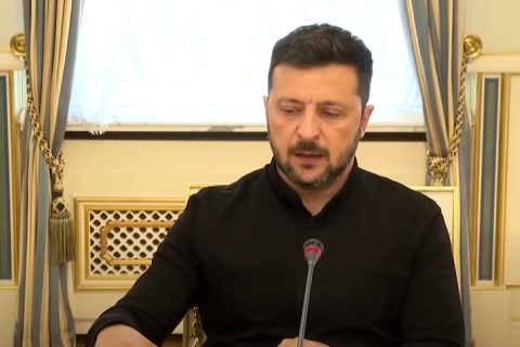 Зеленский предлагает перемирие до встречи с Путиным