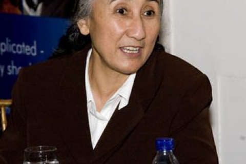 Ребия Кадир, побывавшая в китайских тюрьмах, была глубоко тронута концертом Shen Yun 