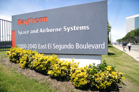 Світові продажі зброї досягли нового максимуму в умовах пандемії: звіт